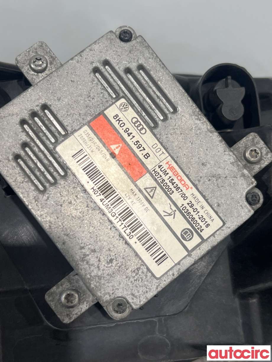 Frontlykt venstre halogen til Škoda Superb 2015-->> (Type III)  (SKODA|3V1941017A|1ZS011939-21|3V1941015A)