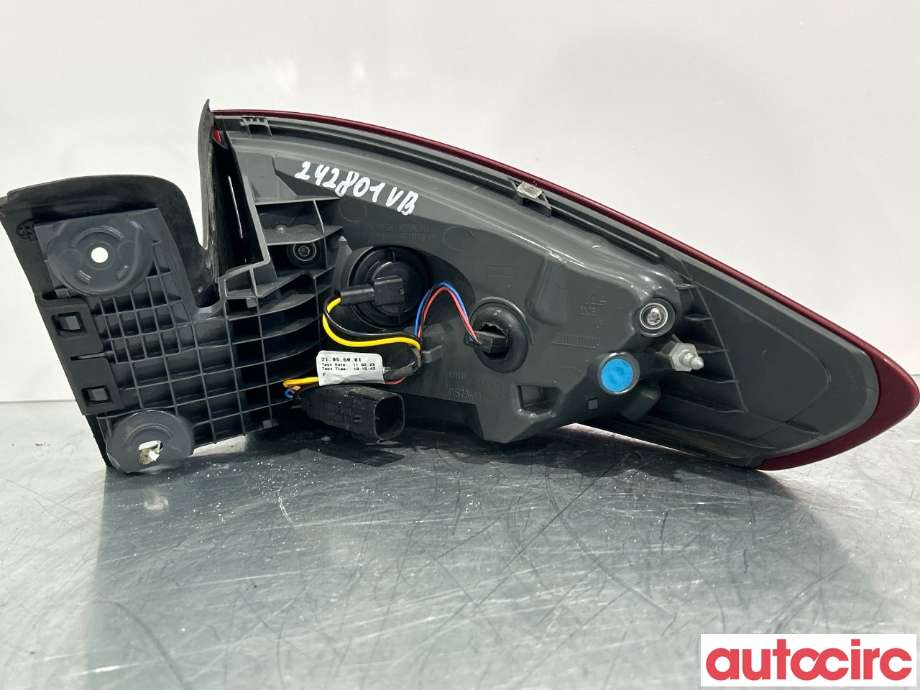 Baklykt venstre til Ford Mondeo 2014-2019 (Type V, Fase 1)  (FORD|2291532|DS73-13405-C)