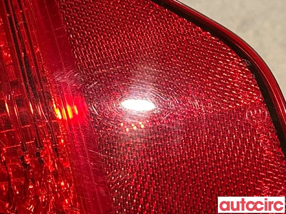 Baklykt fra støtfanger til Mitsubishi Outlander 2015-->> (Type III, Fase 2) (MITSUBISHI|8337A137|)