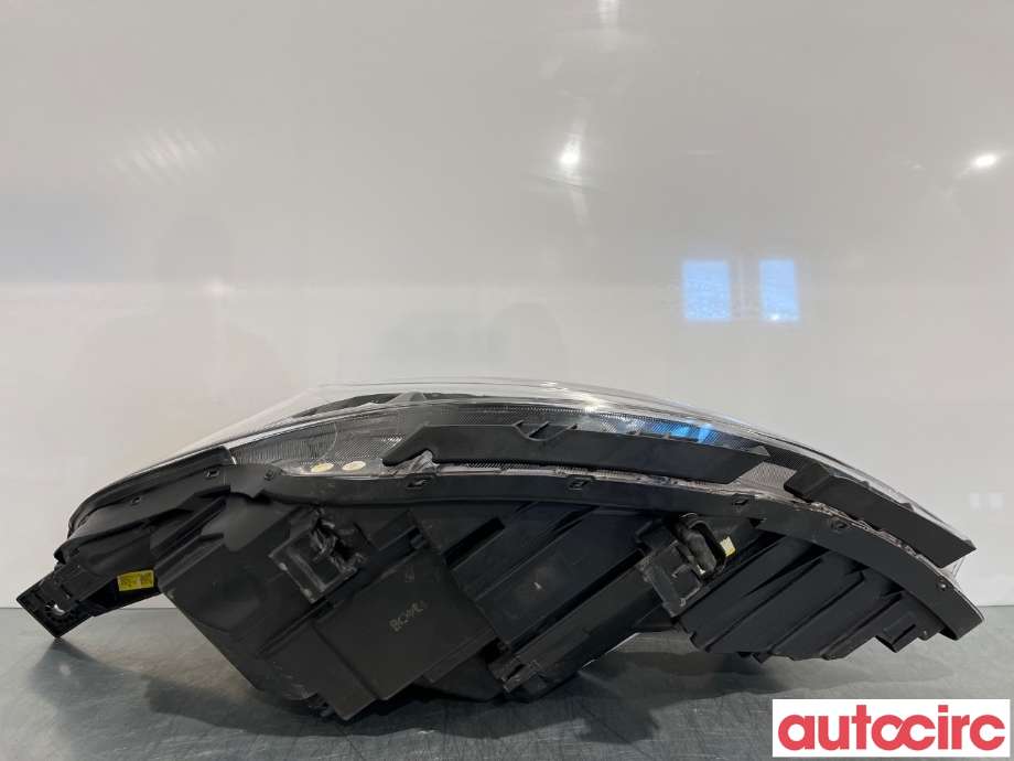 Frontlykt høyre halogen til Kia Optima 2017-2020 (KIA|92102A8300)