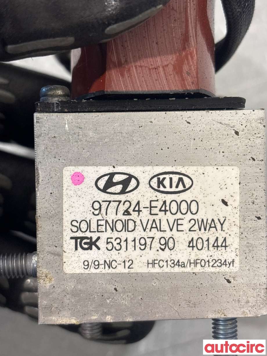 Diverse deler til Kia Soul 2014-2019 (Type II) (KIA|97724E4000||97724-E4000)