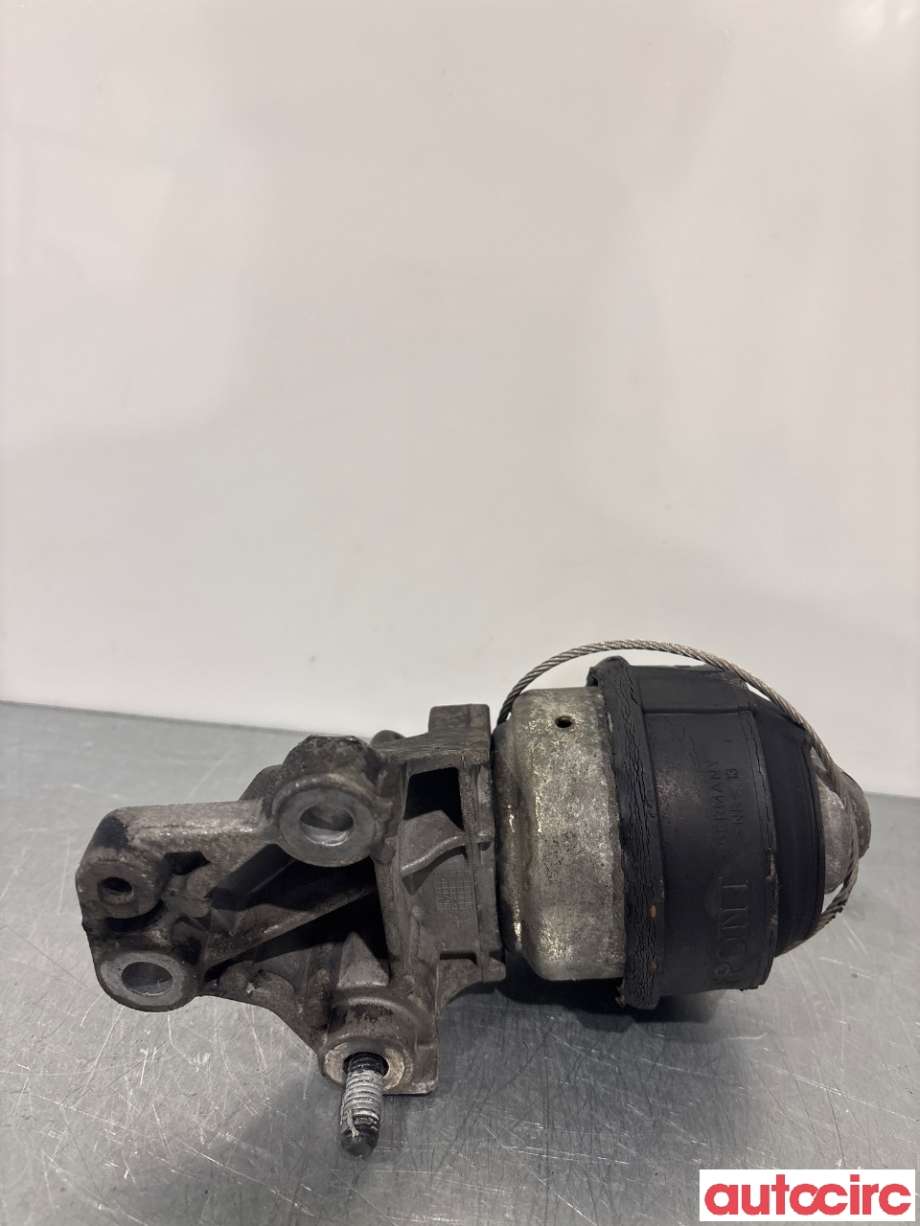 Motorfeste til Volvo XC70 2005-2007 (Type I, Fase 2)  (VOLVO|30680751|)