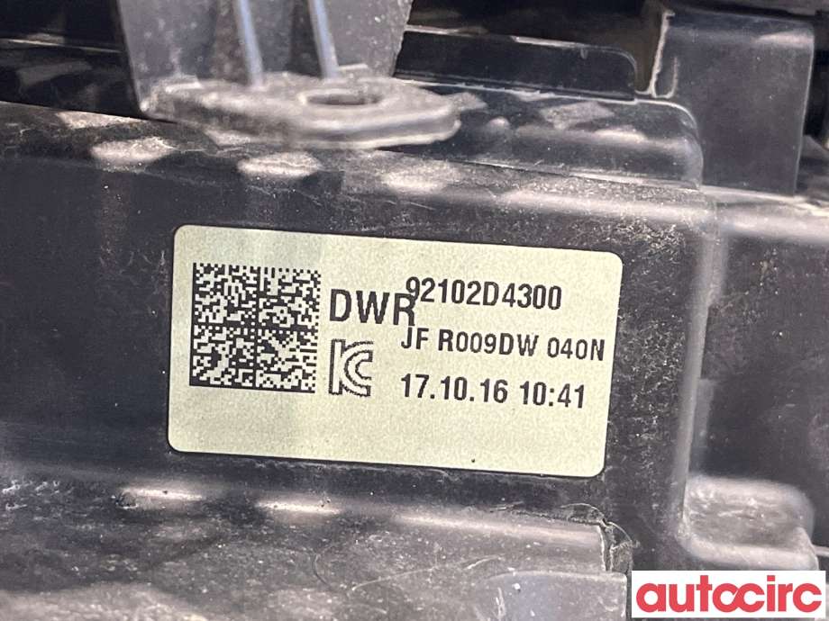 Frontlykt høyre halogen til Kia Optima 2017-2020  (KIA|92102D4300)