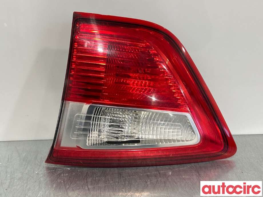 Baklykt høyre indre til Ford C-Max, 2010-2015 (Type II, Fase 1)  (FORD|1861698)