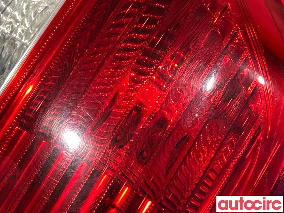 Baklykt venstre indre til Ford C-Max 2010-2015 (Type II, Fase 1) (FORD|1767544|AM5113A603BE)