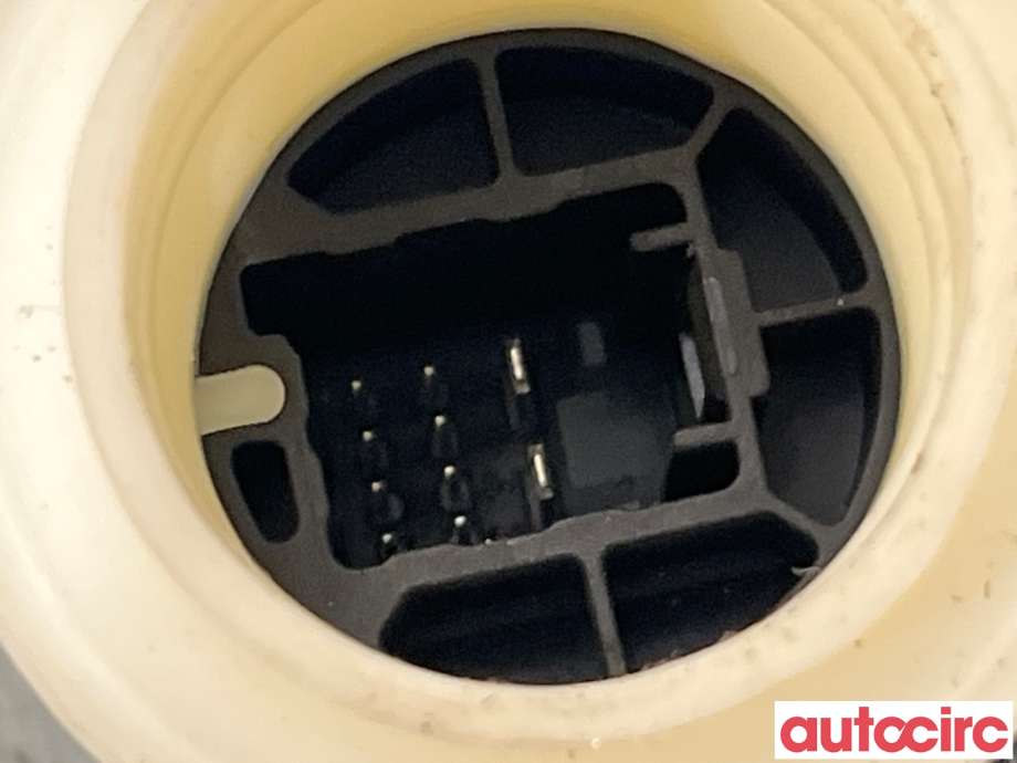 Ruteheis høyre bak til Toyota Auris 2015-2019 (Type II, Fase 2)  (TOYOTA|6983002430|)
