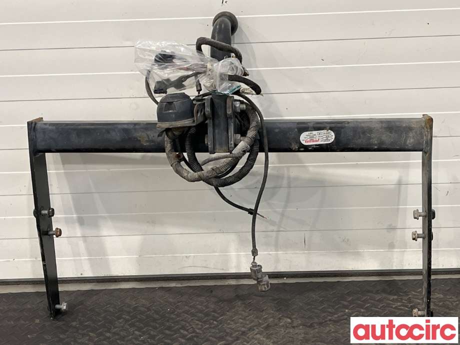 Hengerfeste til VW Transporter / Caravelle 2003-2009 (Fase 1) (T5) (T5) (VOLKSWAGEN|7H0803881P|033602|7H0803881B)