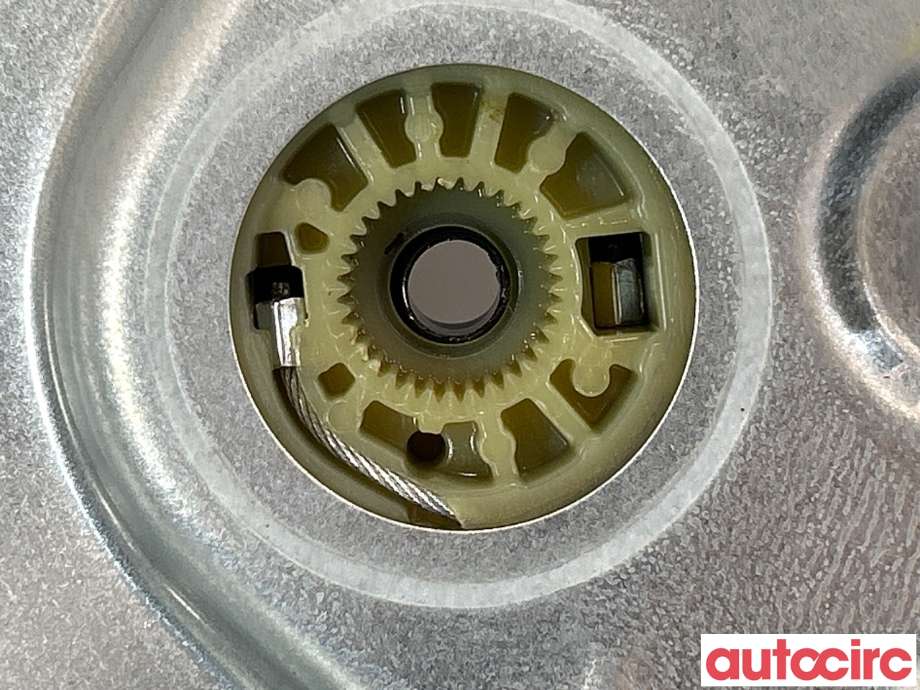 Ruteheis til Škoda Yeti 2014-2017 (Fase 2)  (SKODA|5L0837461||5L0837401A)