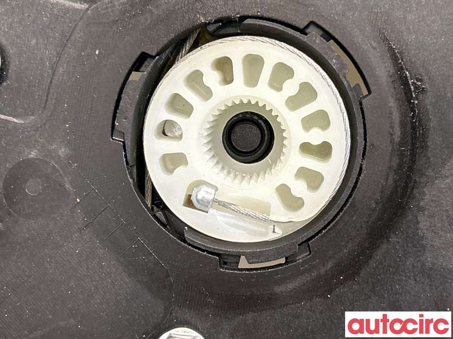 Ruteheis til Mazda CX-5 2012-2017 (Type I) (MAZDA|KD53-58-590||KD535897X)