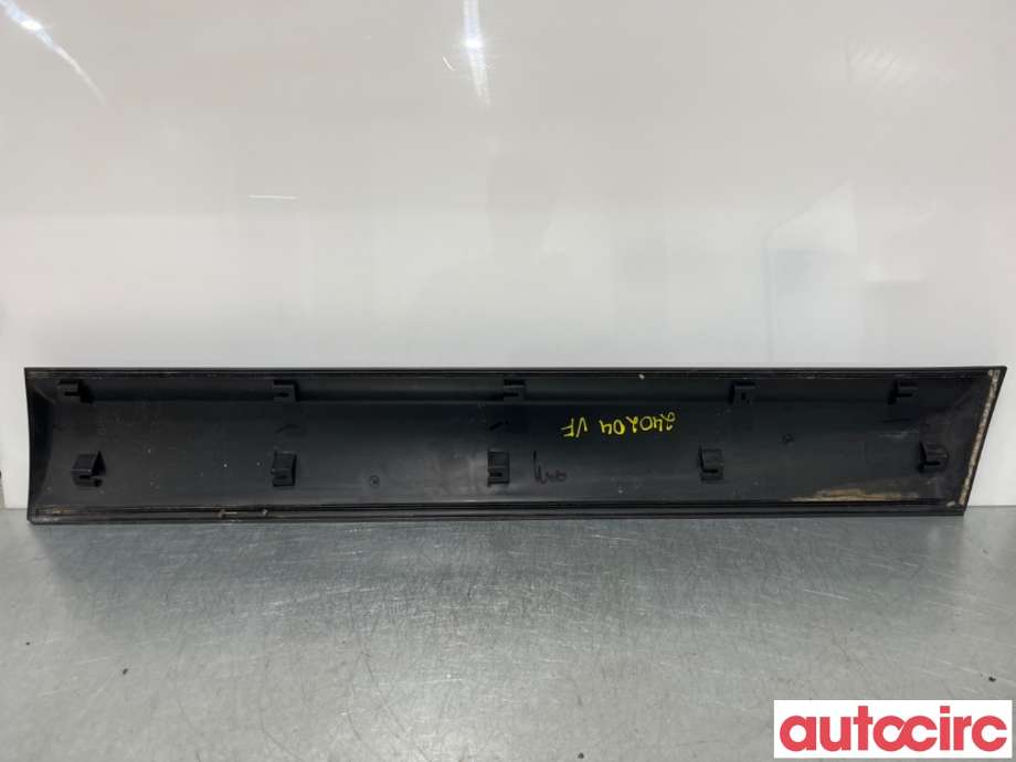 Lister til Nissan Qashqai 2010-2014 (Type I, Fase 2)  (NISSAN|80781BR01A||80871BR01B)