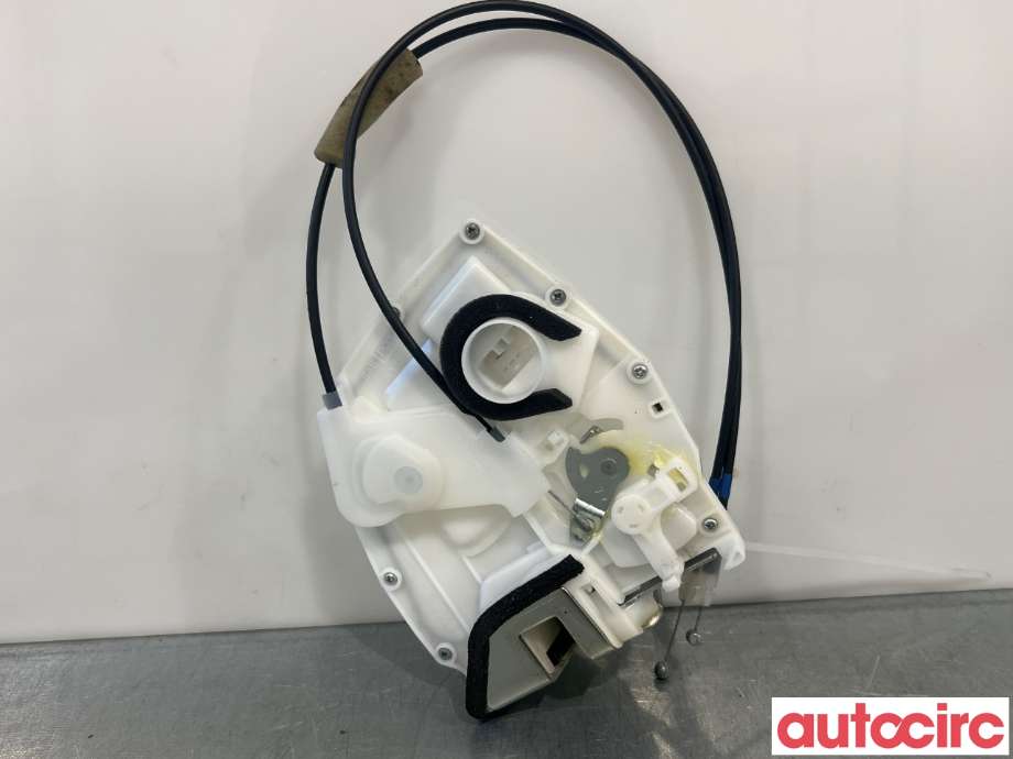 Låsekasse venstre bak til Suzuki SX4 S-CROSS 2013-->> (Type II)  (SUZUKI|8230261MA1||82302-61MA0)