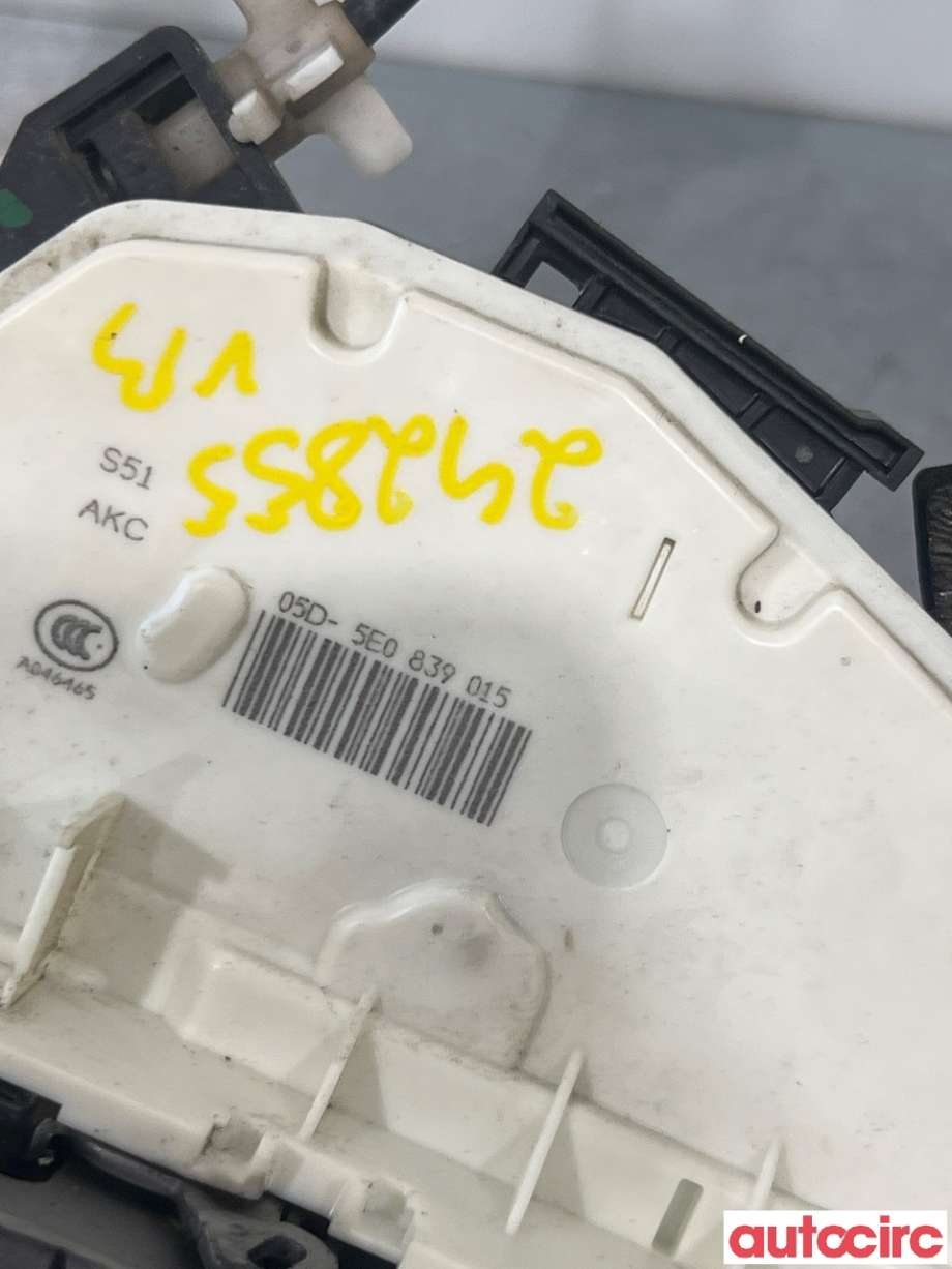 Låsekasse venstre bak til Škoda Octavia 2013-2016 (Type III, Fase 1)  (SKODA|5TA839015P||5E0839015)