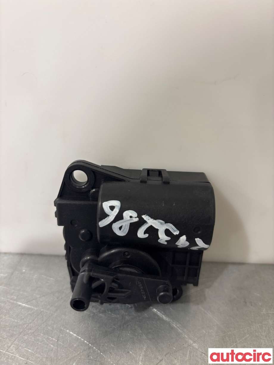 Varmeapparat diverse til Tesla Model Y, 2021-2024 (Type I)  (TESLA|1500640-00-A)