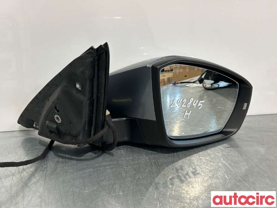 Diverse deler til Škoda Octavia 2013-2016 (Type III, Fase 1)  (SKODA|5E1857508M|)