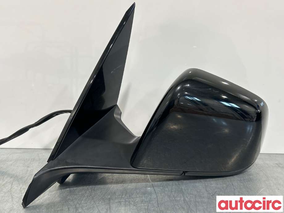 Diverse deler til Tesla Model Y, 2021-2024 (Type I)  (TESLA|1609790-00-D)