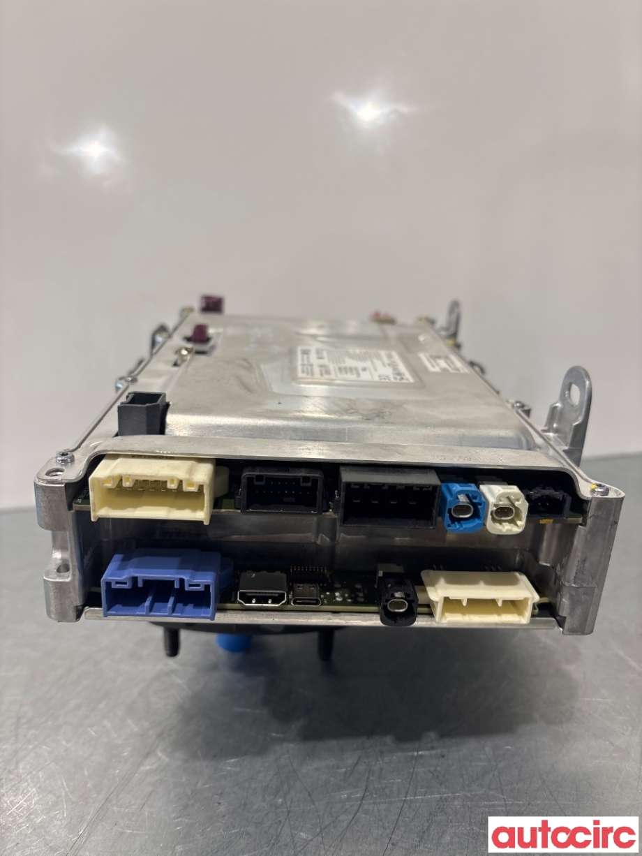 Styreenhet diverse til Tesla Model Y 2021-2024 (Type I)  (TESLA|1684435-S0-J||1684435-00-D)