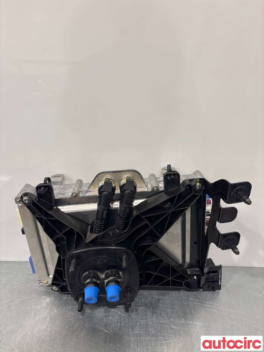 Styreenhet diverse til Tesla Model Y 2021-2024 (Type I)  (TESLA|1684435-S0-J||1684435-00-D)