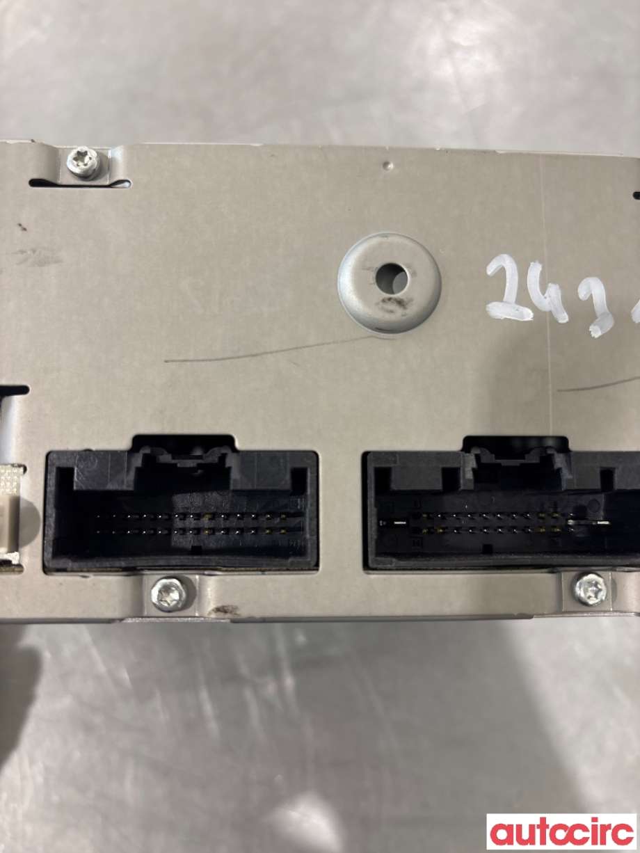 Bilstereo til Ford Transit Connect 2018-->> Type II, Fase 2 (FORD|2335493||F1BT-18C815-HM)