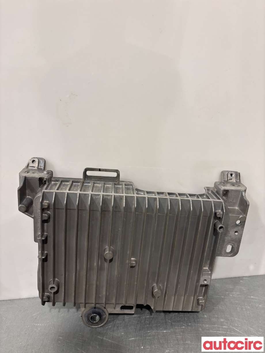 Styreenhet diverse til Tesla Model Y 2021-2024 (Type I)  (TESLA|1583991-10-D||1583991-03-C)