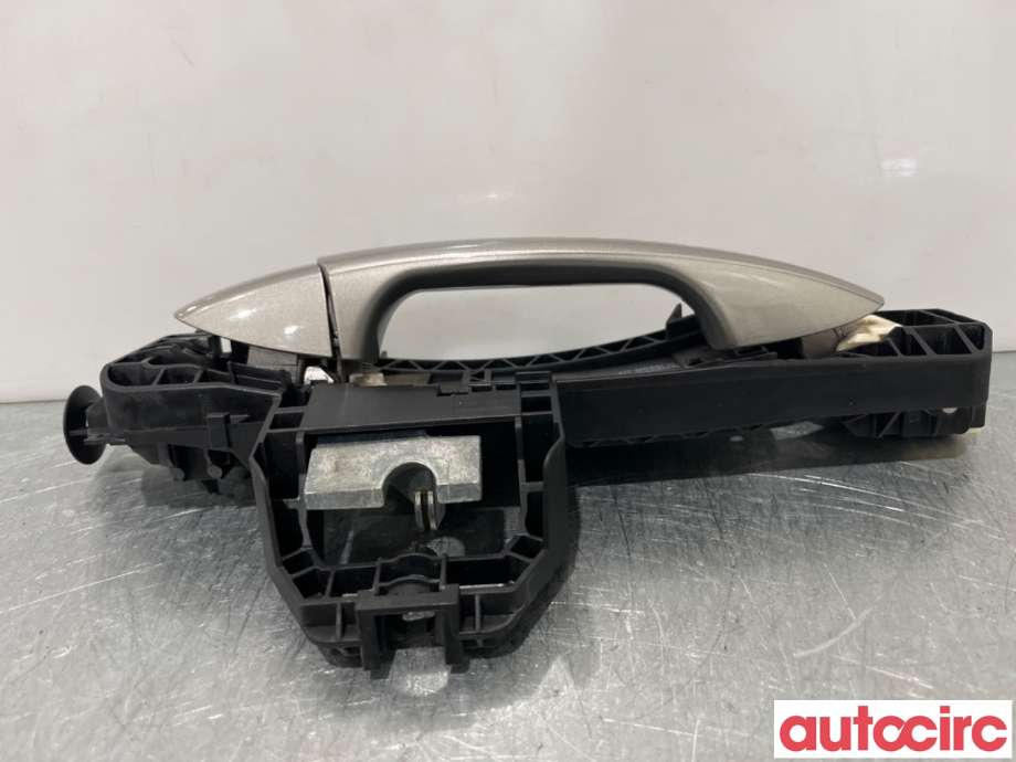 Dørhåndtak utv høyre bak til Mercedes C-Klasse 2007-2011 (Fase 1) (W204) (W204) (MERCEDES|A2047600270|A2047600834|A2047602434)
