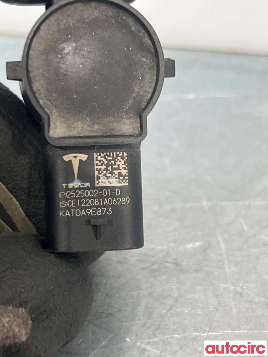 Parkeringssensor bak til Tesla Model Y 2021-2024 (Type I)  (TESLA|2525002-01-D|)