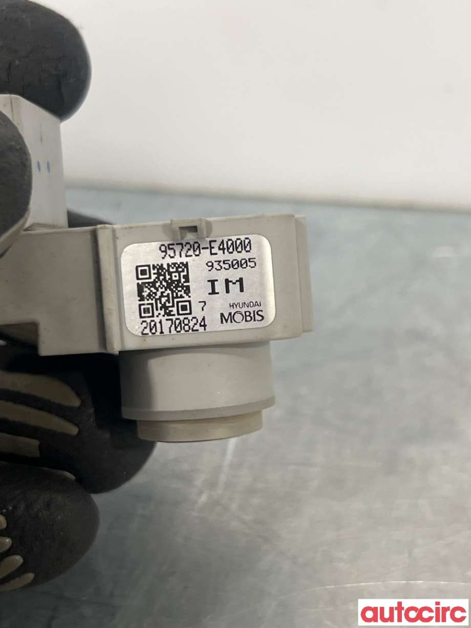 Parkeringssensor foran til Kia Soul 2014-2019 (Type II)  (KIA|95720E4000IM||95720-E4000)
