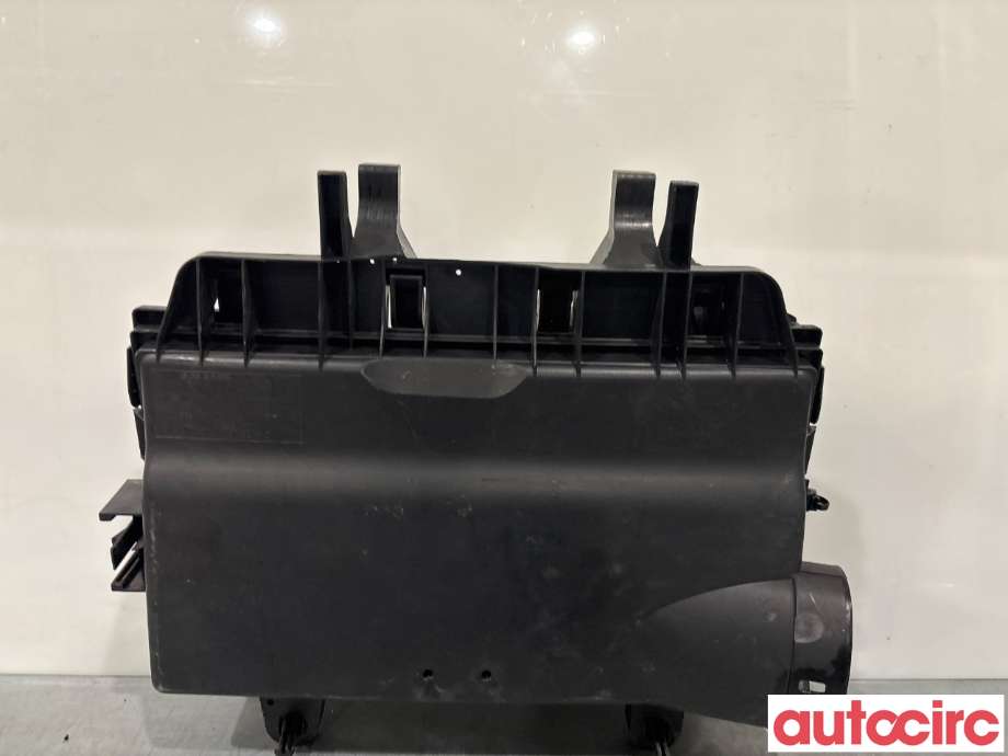 Luftfilterboks til Mercedes Vito 2014-->> (W447) (W447) (MERCEDES|A4475280306|)