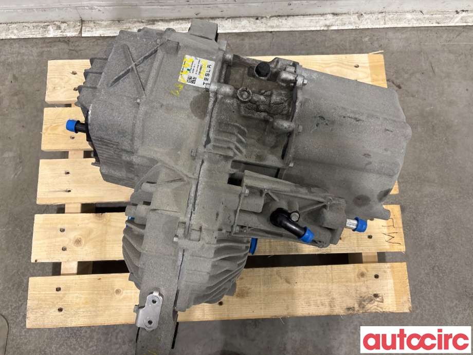 Motor elbil bak til Tesla Model X 2016-->>  (TESLA|1037000-00-F|L2S|)