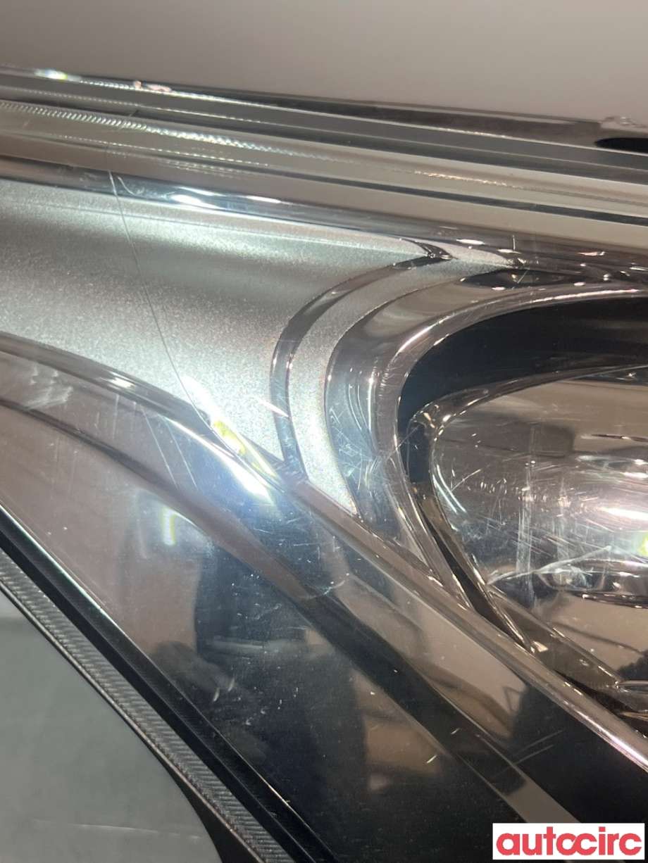 Frontlykt høyre halogen til Nissan NV200 2010-2019  (NISSAN|260104FA1A|)