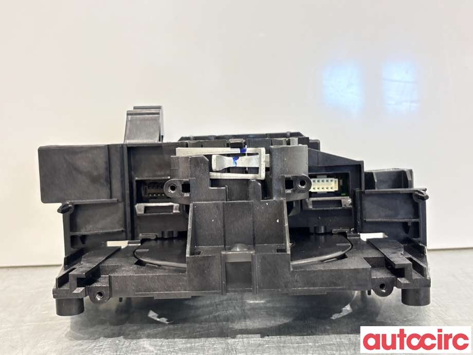 Bryter combi til Mitsubishi Outlander 2015-->> (Type III, Fase 2) (MITSUBISHI|8600A740||8617A534)