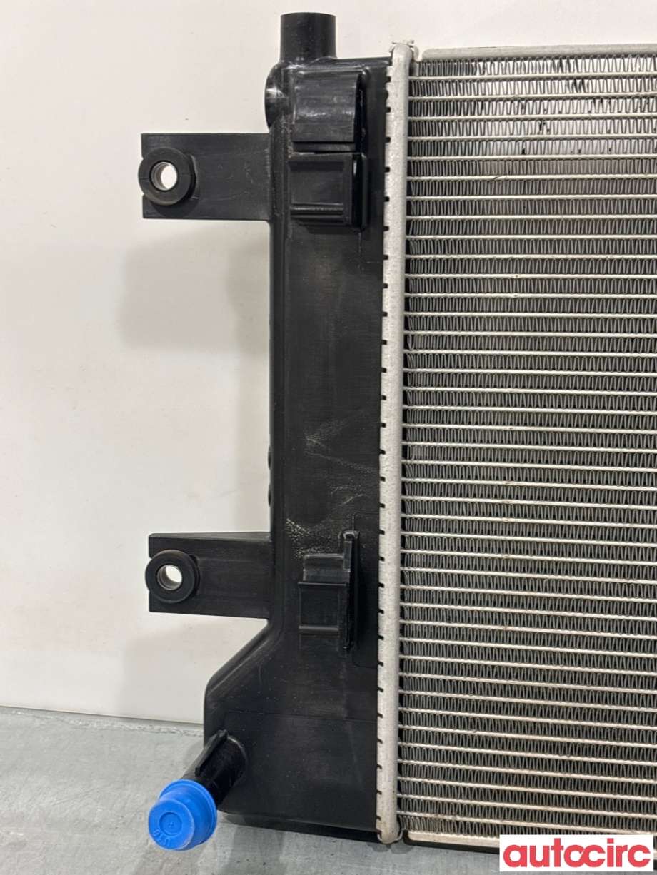 Radiator (automat gir) til Nissan Leaf 2018-->> (Type II)  (NISSAN|214105SH0A|)