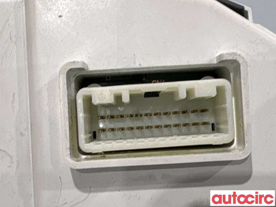 Instrumentpanel til Mitsubishi Outlander 2015-->> (Type III, Fase 2)  (MITSUBISHI|8100C543|MM0059-354)