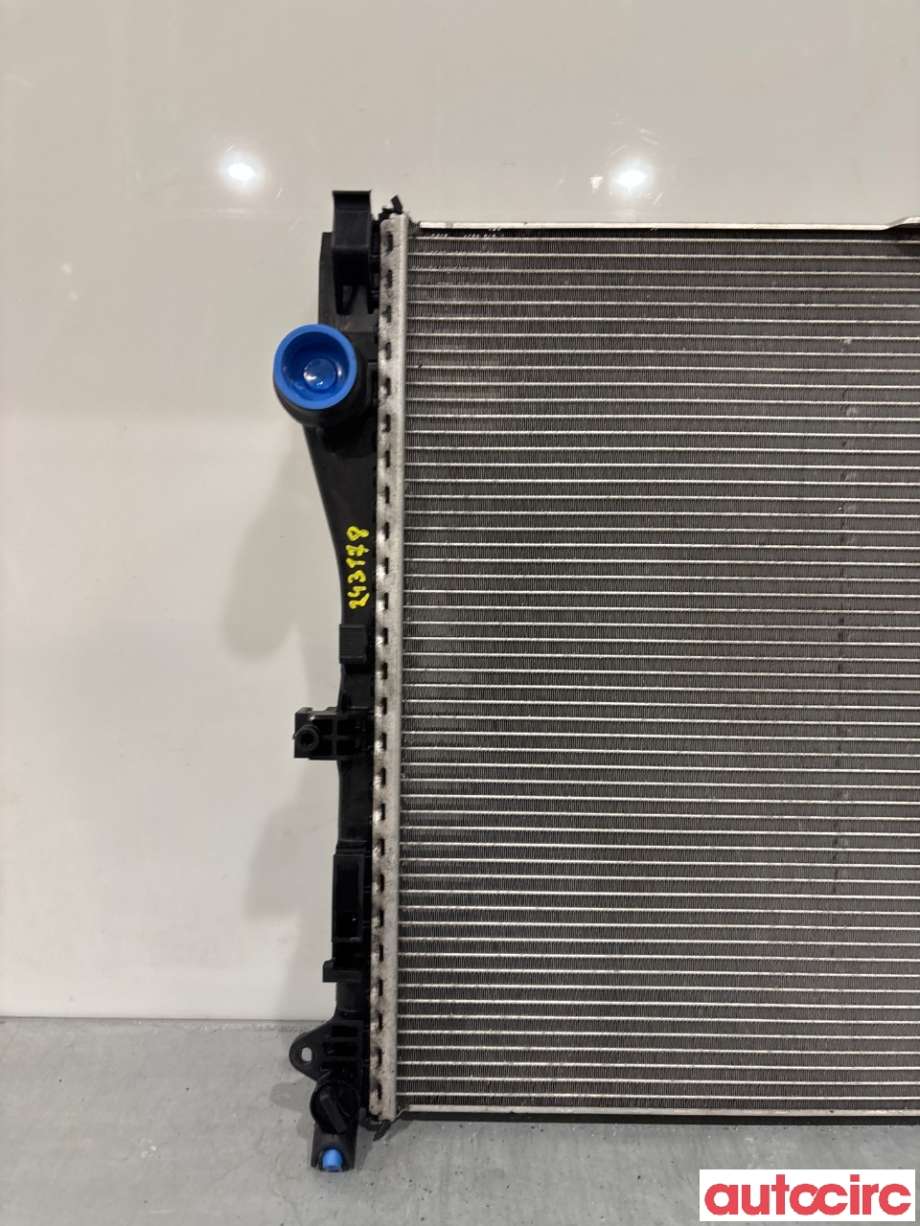 Radiator (automat gir) til Mercedes C-Klasse 2014-2018 (Fase 1) (W205) (W205) (MERCEDES|A0995002203|)