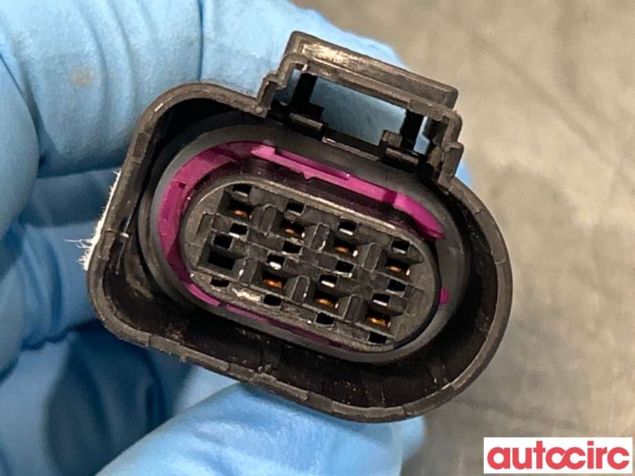 Batterilader inntak/luke til VW e-Golf 2014-2017 (Fase 1)  (VOLKSWAGEN|5GE809857C|)