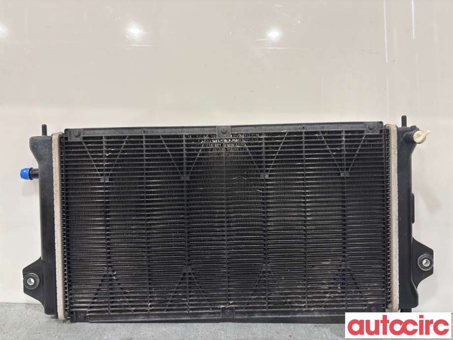 Radiator (automat gir) til Mitsubishi Outlander 2015-->> (Type III, Fase 2)  (MITSUBISHI|1350A898|)