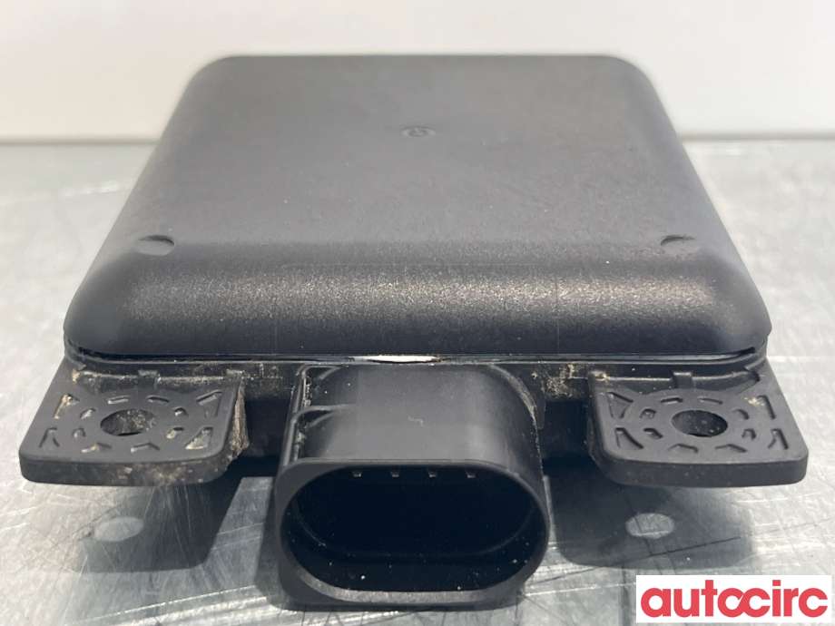 Sensor radar til Škoda Superb 2015-->> (Type III)  (SKODA|5Q0907686B|6PZ011719-02)