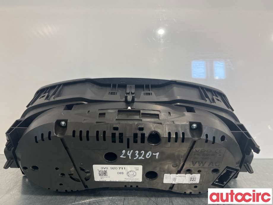Instrumentpanel til Škoda Superb 2015-->> (Type III)  (SKODA|3V0920711|)