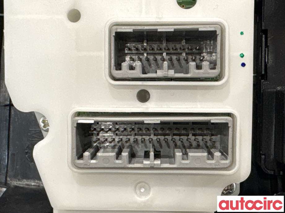 Varmeapparat betjening til Mitsubishi Outlander 2015-->> (Type III, Fase 2) (MITSUBISHI|7820B062XA|CAB502A043B)