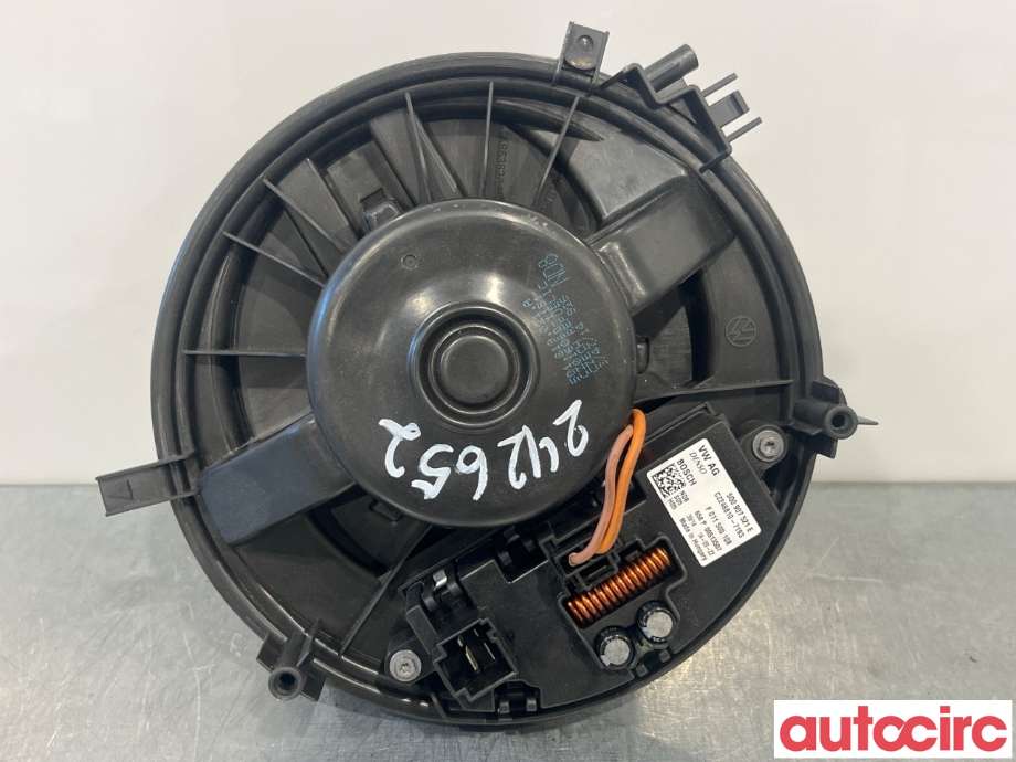 Varmeapparat motor til Škoda Octavia 2013-2016 (Type III, Fase 1) (SKODA|5Q1819021J|F011500108|5Q0907521E)