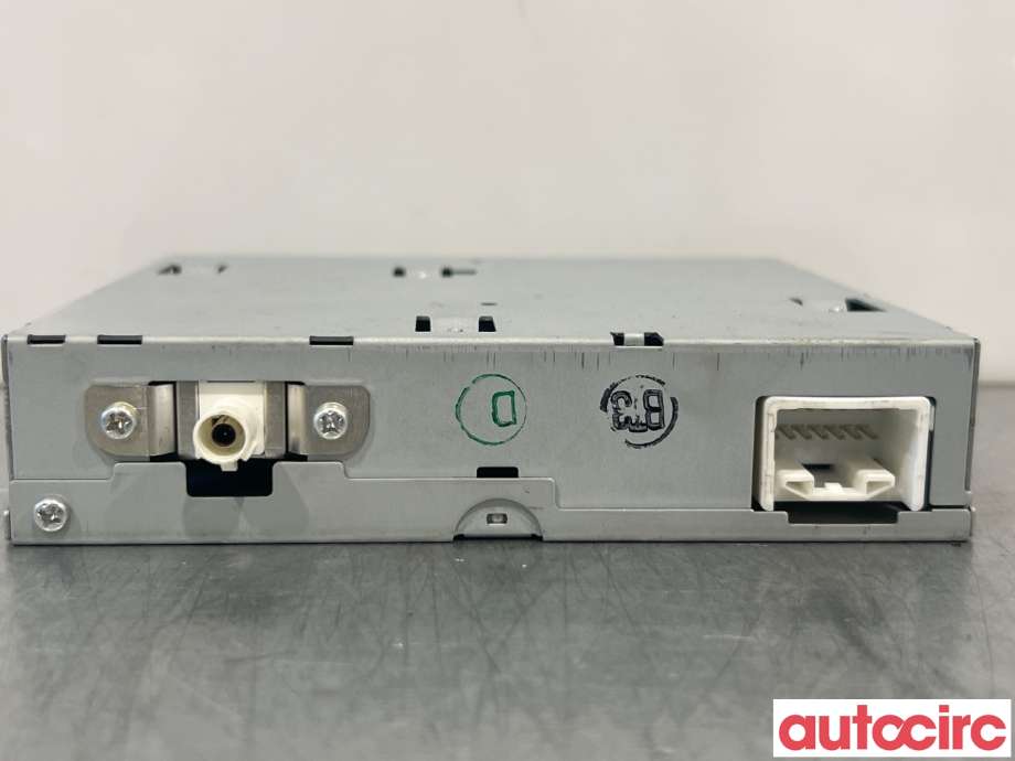 Bilstereo diverse til Mitsubishi Outlander 2015-->> (Type III, Fase 2)  (MITSUBISHI|8701A602|)