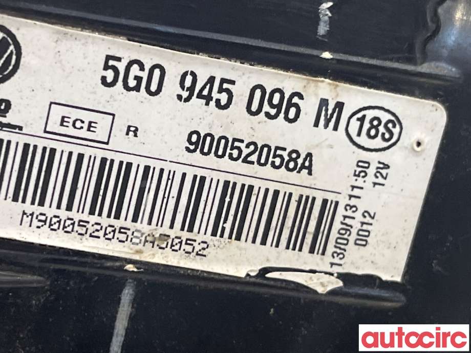 Baklykt høyre til VW Golf VII 2012-2017 (Fase 1)  (VOLKSWAGEN|5G0945096M)