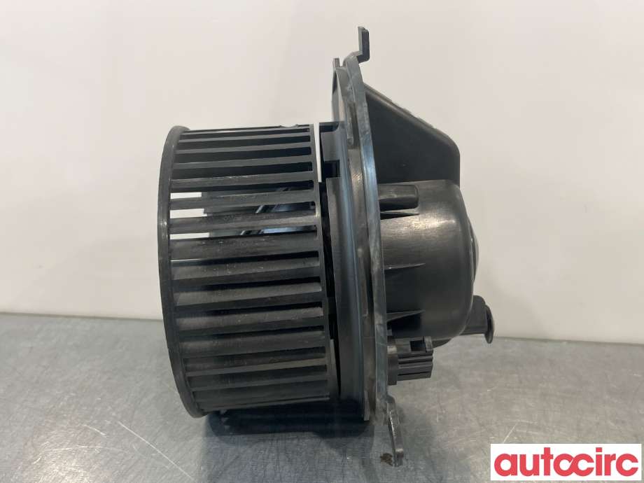 Varmeapparat motor til VW Caddy 2004-2010 (Type III, Fase 1)  (VOLKSWAGEN|1K1819015F||1K1819015)