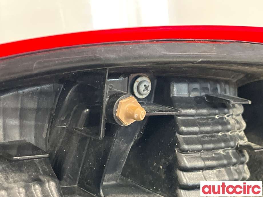 Baklykt høyre til Nissan Micra 2011-2017 (K13) (K13) (NISSAN|265501HA0B|)