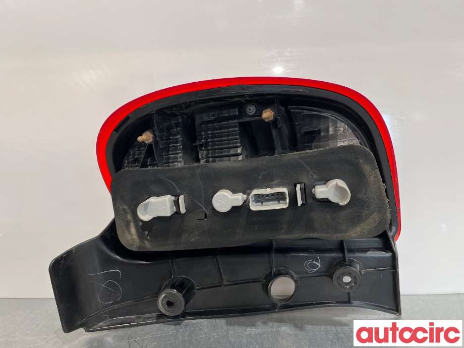 Baklykt venstre til Nissan Micra 2011-2017 (K13) (K13) (NISSAN|265551HA1B|)