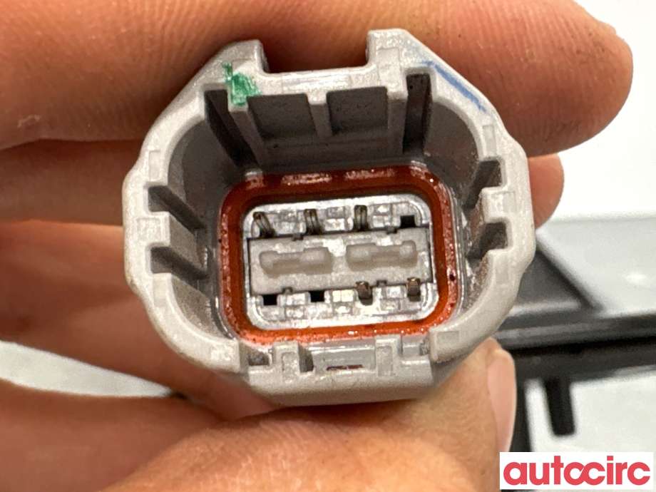Speil høyre til Nissan NV200 2010-2019  (NISSAN|96301BE20B|)