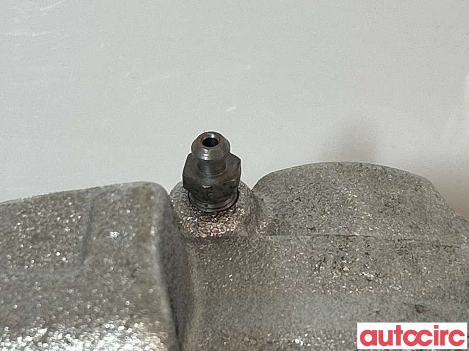 Bremsecaliper høyre foran til Volvo EX30 2023-->>  (VOLVO|36012092||80003666)