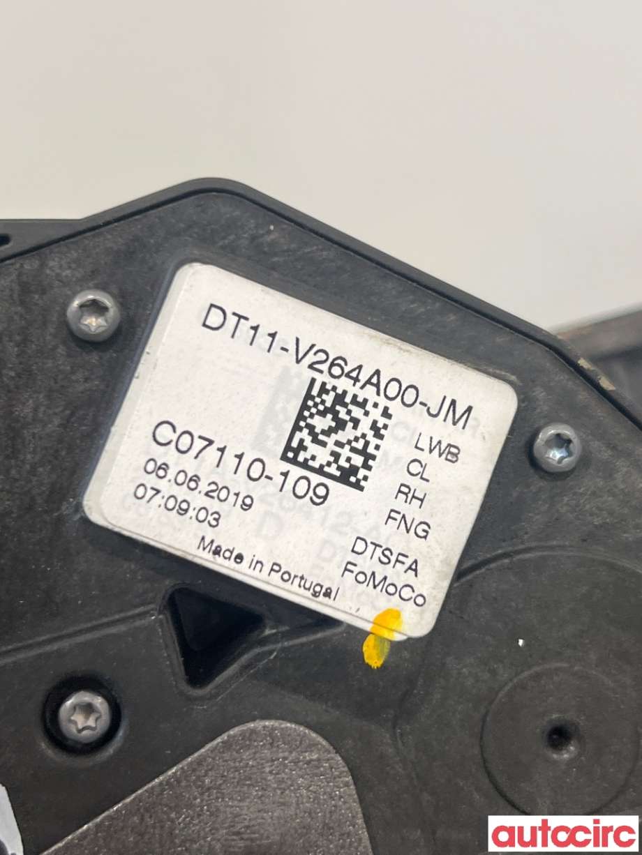 Låsekasse høyre til Ford Transit Connect 2018-->> Type II, Fase 2  (FORD|2229961|DT11-V264A00-JM)