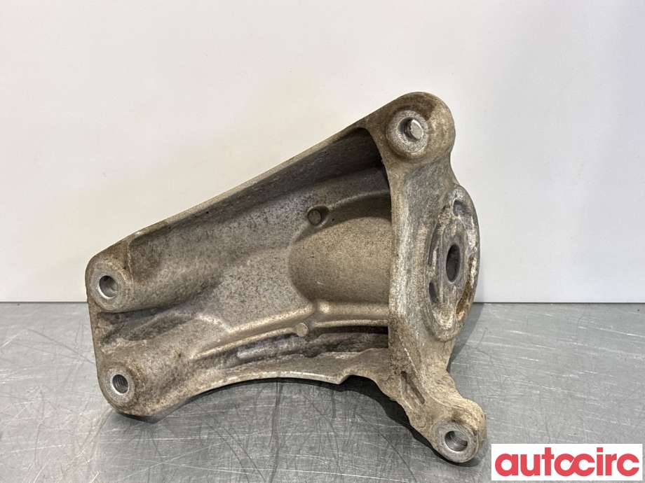 Girkassefeste til Audi A6, Allroad 2006-2008 (Type II, Fase 1) (C6) (C6) (AUDI|4F0399114B|)