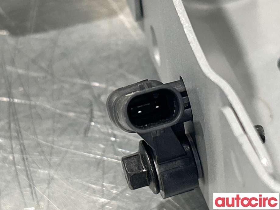 Diverse deler til Volvo EX30 2023-->> (VOLVO|80008486|80008908|80010708)