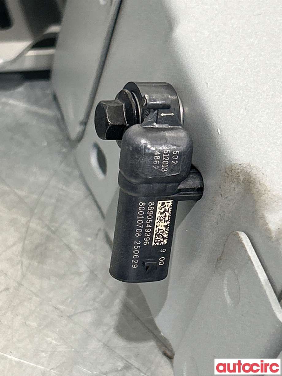 Diverse deler til Volvo EX30 2023-->> (VOLVO|80008483|80008907|80010708)
